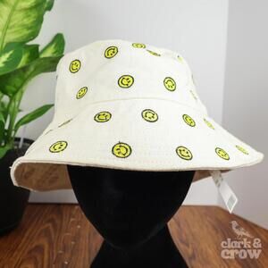 Urban Outfitters Smiley Face Bucket Hat Cream Yellow One Size Cotton New w/ Tags